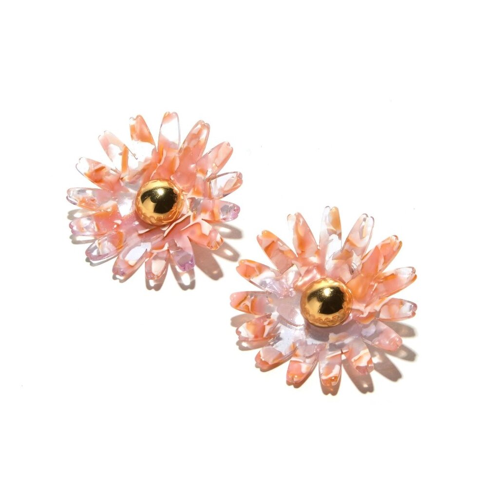 Lele Sadoughi Daisy Button Earrings